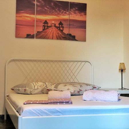 Argo Apartment 15Min From The Airport, 1Min From The Beach Artemis City Center Eksteriør billede