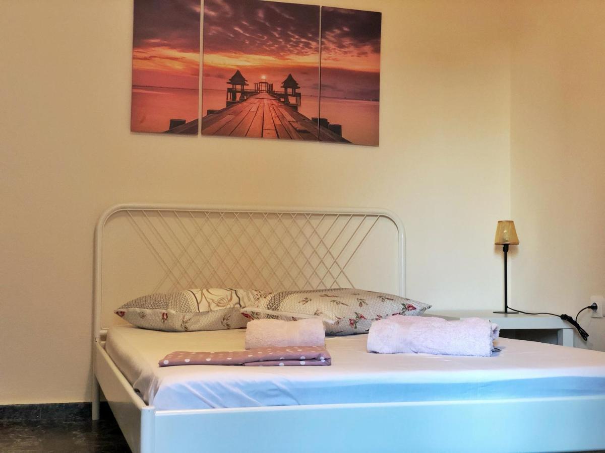 Argo Apartment 15Min From The Airport, 1Min From The Beach Artemis City Center Eksteriør billede